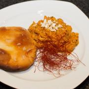 Murgh Makhani mit Garlic Naan